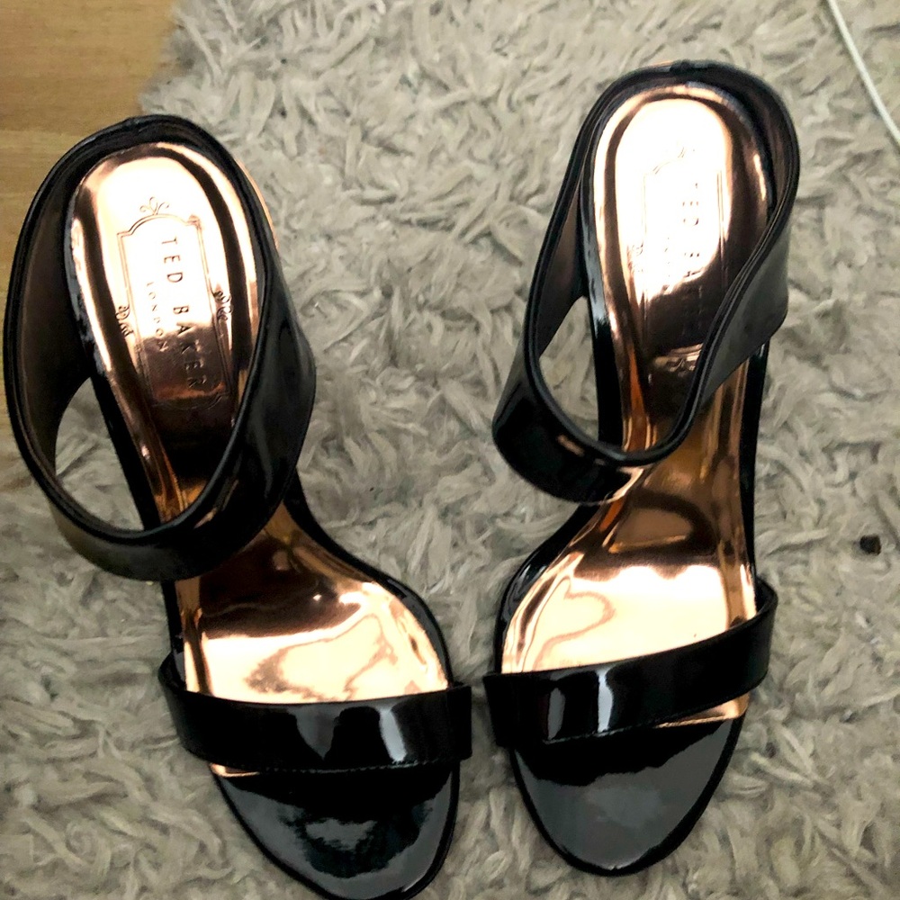 Ted Baker sandals , black, size 36. Never worn- brand new!